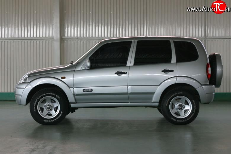 2 499 р. Обтекатель порогов Апал Chevrolet Niva 2123 дорестайлинг (2002-2008) (Неокрашенные)  с доставкой в г. Тамбов