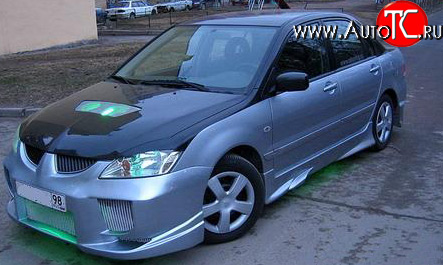 6 699 р. Передний бампер OS Mitsubishi Lancer 9 1-ый рестайлинг универсал (2003-2005)  с доставкой в г. Тамбов