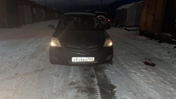 6 999 р. Передний бампер SAT Toyota Belta/Yaris XP90 седан (2005-2012) (Неокрашенный)  с доставкой в г. Тамбов. Увеличить фотографию 2