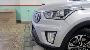 8 099 р. Решётка радиатора Next  Hyundai Creta  GS (2015-2021) дорестайлинг, рестайлинг (цвет: Чёрный матовый с серебристым выделением ноздрей)  с доставкой в г. Тамбов. Увеличить фотографию 2