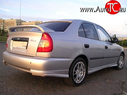 2 899 р. Козырёк на заднее стекло Street Hyundai Accent седан ТагАЗ (2001-2012) (Неокрашенный)  с доставкой в г. Тамбов