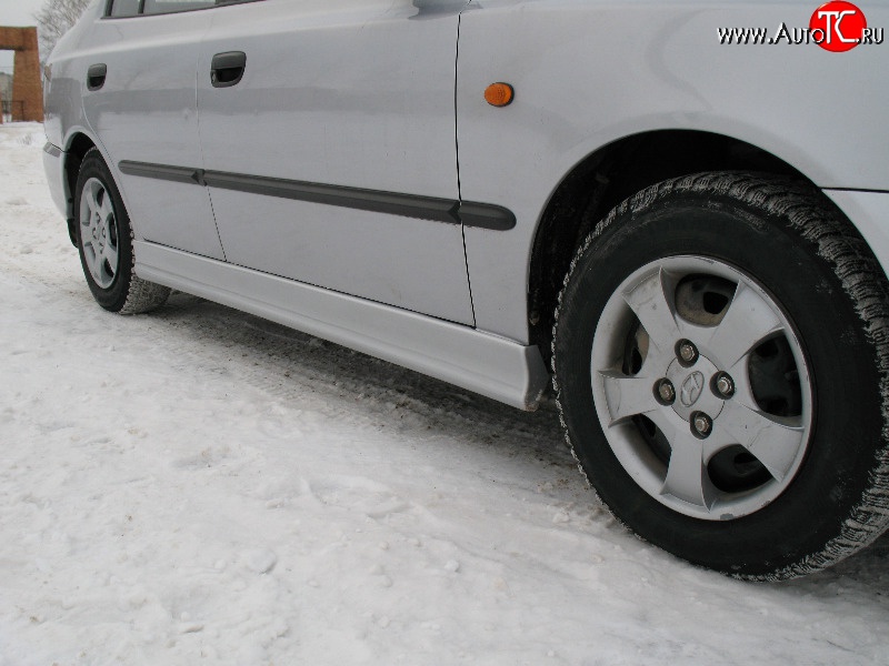 4 099 р. Пороги накладки Style  Hyundai Accent  седан ТагАЗ (2001-2012) (Неокрашенные)  с доставкой в г. Тамбов