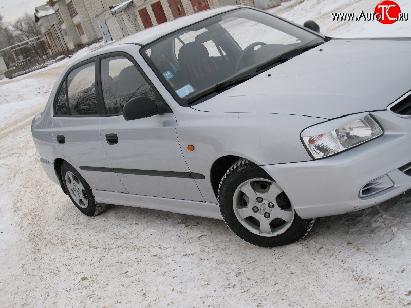 1 299 р. Реснички Classic-Style на фары Hyundai Accent седан ТагАЗ (2001-2012) (Неокрашенные)  с доставкой в г. Тамбов