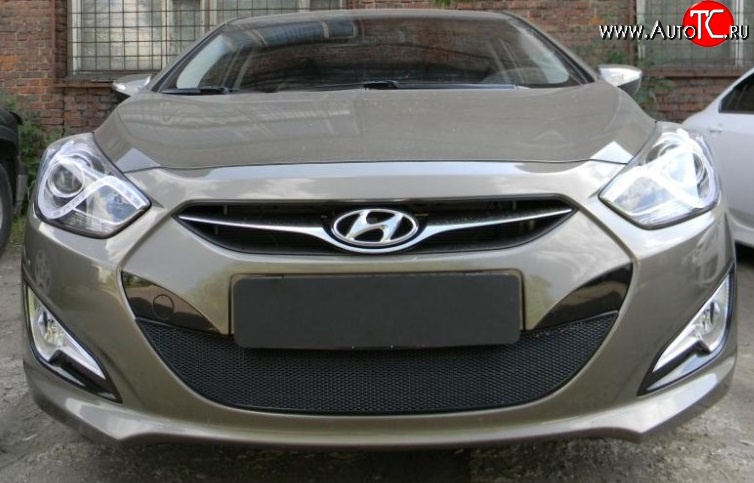 2 099 р. Сетка на бампер Russtal (черная) Hyundai I40 1 VF дорестайлинг седан (2011-2015)  с доставкой в г. Тамбов