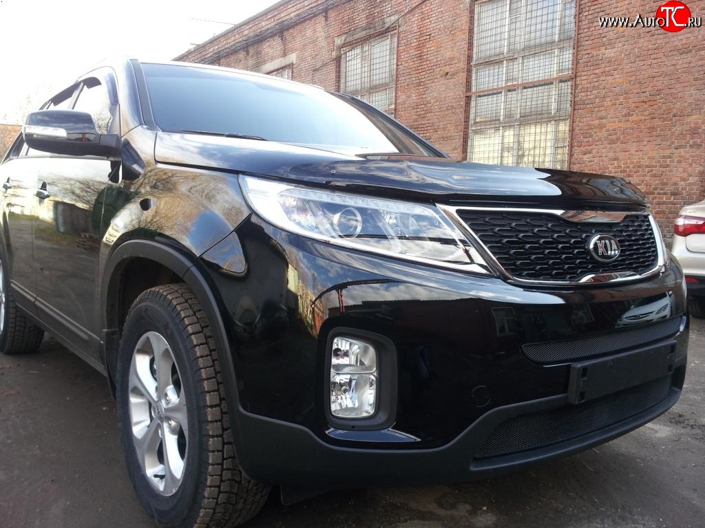 1 299 р. Средняя сетка на бампер Russtal (черная)  KIA Sorento  XM (2012-2015) рестайлинг  с доставкой в г. Тамбов