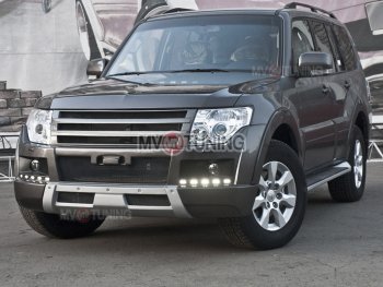 8 199 р. Решётка радиатора BROOMER Design  Mitsubishi Pajero ( 4 V90,  4 V80) (2006-2015) дорестайлинг, дорестайлинг, 1-ый рестайлинг, 3 дв. 1-ый рестайлинг (Неокрашенная)  с доставкой в г. Тамбов. Увеличить фотографию 2