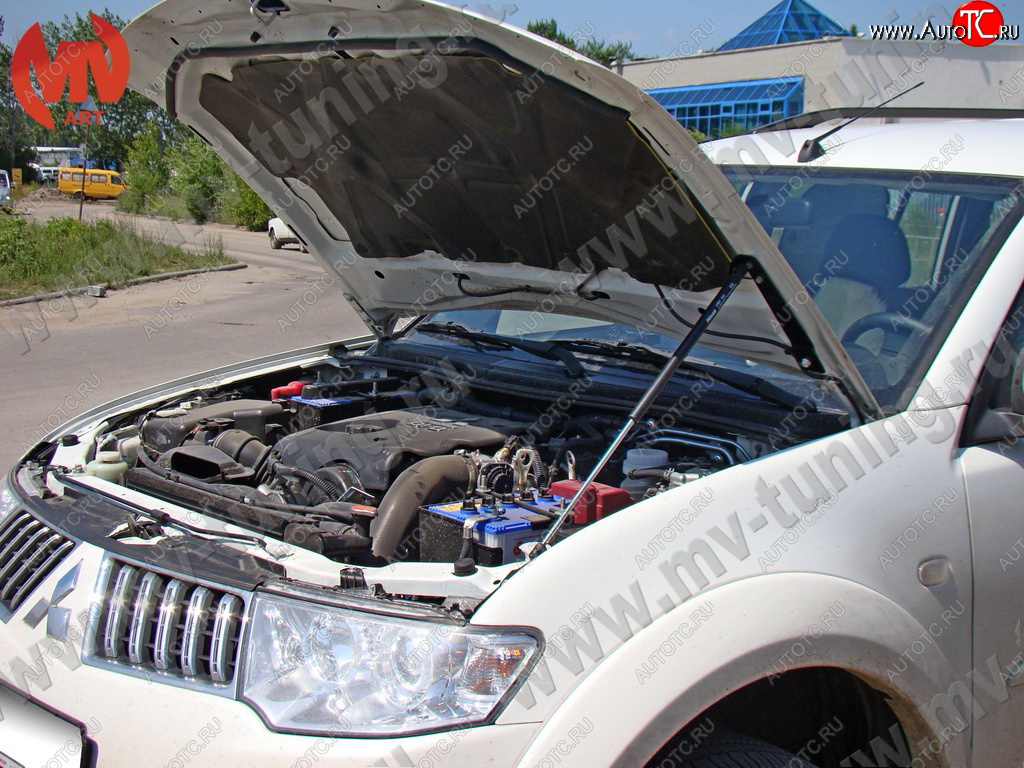 2 969 р. Упор капота MV-Tuning (одинарный) Mitsubishi Pajero Sport PB дорестайлинг (2008-2013)  с доставкой в г. Тамбов