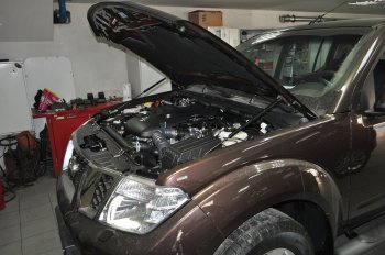 2 199 р. Упоры капота Russtal  Nissan Navara  2 D40 - Pathfinder  R51  с доставкой в г. Тамбов. Увеличить фотографию 1