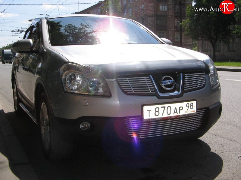 4 399 р. Декоративная вставка решетки радиатора Berkut Nissan Qashqai 1 дорестайлинг (2007-2010)  с доставкой в г. Тамбов