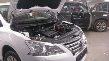 Упоры капота Russtal Nissan Sentra 7 B17 (2014-2017)