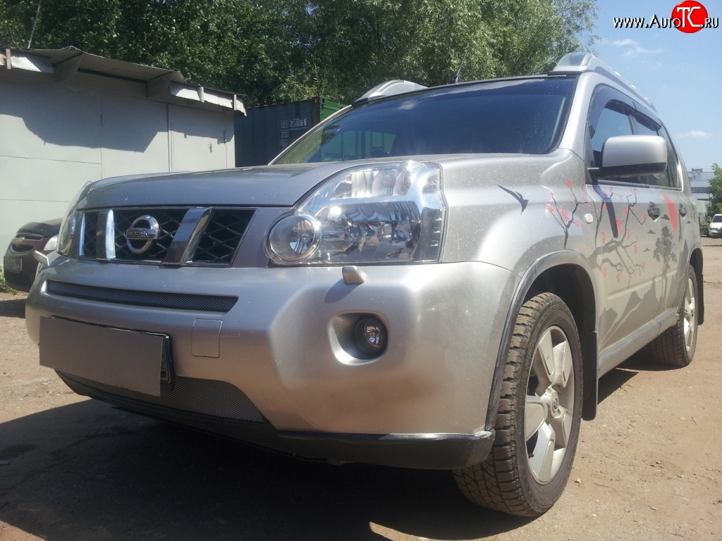 1 299 р. Сетка в решетку радиатора Russtal Nissan X-trail 2 T31 дорестайлинг (2007-2011) (хром)  с доставкой в г. Тамбов