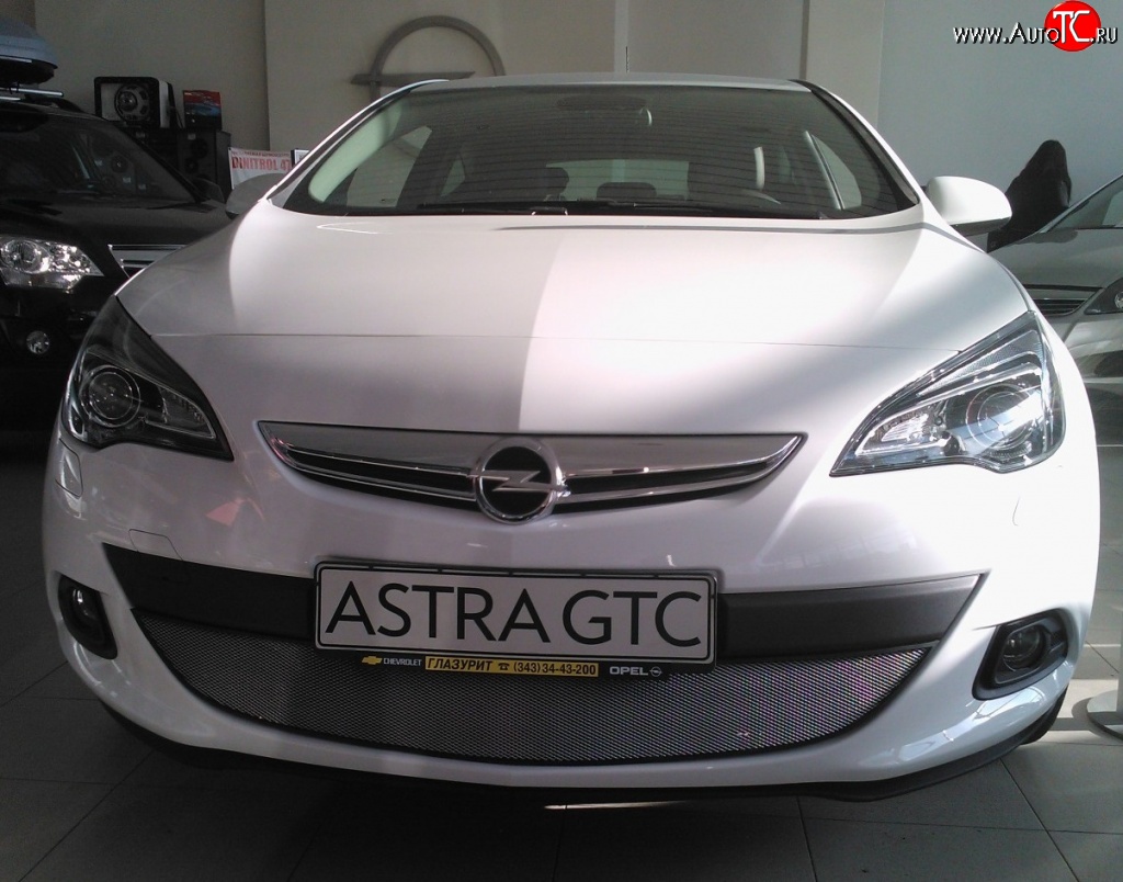 1 539 р. Сетка на бампер GTC Russtal (хром) Opel Astra J хэтчбек 5 дв. дорестайлинг (2009-2012)  с доставкой в г. Тамбов