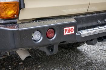 100 649 р. Бампер РИФ силовой задний Toyota Land Cruiser 78 2007+ с квадратом под фаркоп, калиткой и фонарями РИФ rif078-21125  с доставкой в г. Тамбов. Увеличить фотографию 6