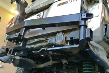 93 329 р. Калитка РИФ с фаркопом в штатный задний бампер Toyota Land Cruiser 200 2008-2015 под штатное колесо, с подсветкой номера РИФ rif200-80001  с доставкой в г. Тамбов. Увеличить фотографию 7