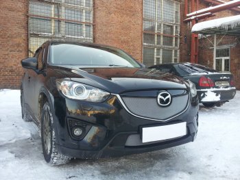 3 589 р. Защитная сетка в бампер (верх, ячейка 3х7 мм) Alfeco Стандарт Mazda CX-5 KE дорестайлинг (2011-2014) (Хром)  с доставкой в г. Тамбов. Увеличить фотографию 3