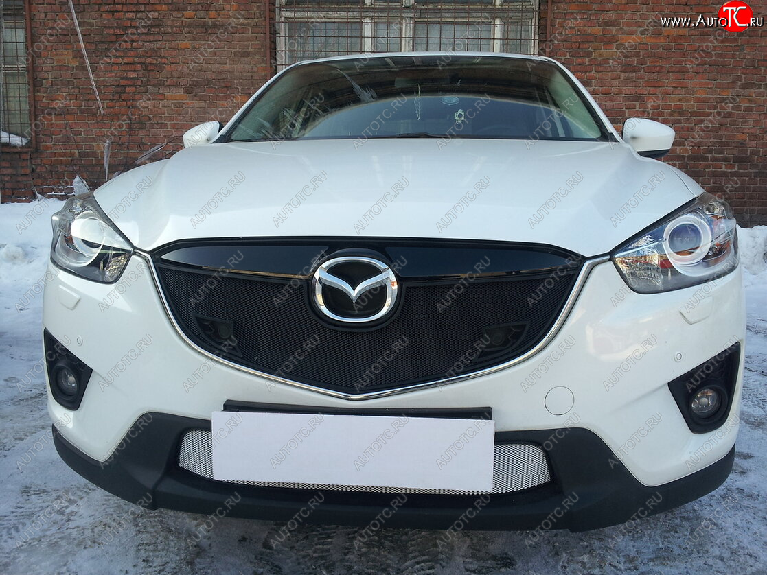 3 099 р. Защитная сетка в бампер (низ, ячейка 3х7 мм) Alfeco Стандарт Mazda CX-5 KE дорестайлинг (2011-2014) (Хром)  с доставкой в г. Тамбов