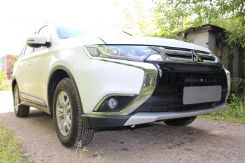 6 999 р. Защитная сетка в бампер (4 части, ячейка 3х7 мм) Alfeco Стандарт Mitsubishi Outlander GF 2-ой рестайлинг (2015-2018) (Чёрная)  с доставкой в г. Тамбов. Увеличить фотографию 3