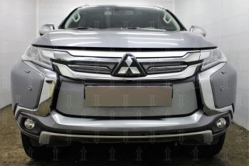 Защитная сетка в бампер (низ, ячейка 3х7 мм) Стрелка11 Стандарт Mitsubishi Pajero Sport QE дорестайлинг (2015-2021) ()