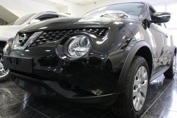 3 779 р. Защитная сетка в бампер (низ, ячейка 3х7 мм) Стрелка11 Стандарт Nissan Juke 1 YF15 рестайлинг (2014-2020) (Чёрная)  с доставкой в г. Тамбов. Увеличить фотографию 3