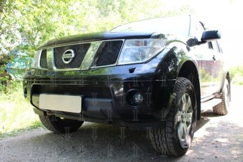 3 399 р. Защитная сетка в бампер (низ, ячейка 3х7 мм) Стрелка11 Стандарт Nissan Navara 2 D40 дорестайлинг (2004-2010) (Чёрная)  с доставкой в г. Тамбов. Увеличить фотографию 2