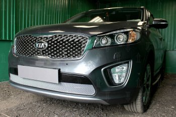 4 499 р. Защитная сетка в бампер (низ, ячейка 4х10 мм) Alfeco Премиум KIA Sorento UM/Prime дорестайлинг (2014-2018) (Хром)  с доставкой в г. Тамбов. Увеличить фотографию 3