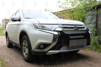 8 999 р. Защитная сетка в бампер (3 части, ячейка 4х10 мм) Alfeco Премиум Mitsubishi Outlander GF 2-ой рестайлинг (2015-2018) (Хром)  с доставкой в г. Тамбов. Увеличить фотографию 2