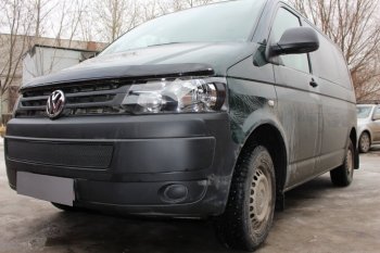 4 199 р. Защитная сетка в бампер (низ, ячейка 4х10 мм) Стрелка11 Премиум Volkswagen Transporter T5 рестайлинг (2009-2015) (Чёрная)  с доставкой в г. Тамбов. Увеличить фотографию 3