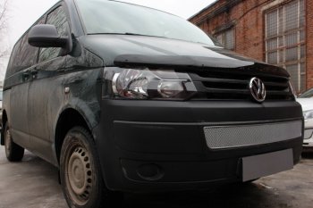 4 299 р. Защитная сетка в бампер (низ, ячейка 4х10 мм) Стрелка11 Премиум Volkswagen Transporter T5 рестайлинг (2009-2015) (Хром)  с доставкой в г. Тамбов. Увеличить фотографию 2