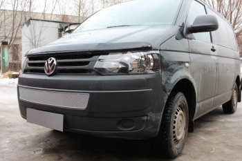 4 299 р. Защитная сетка в бампер (низ, ячейка 4х10 мм) Стрелка11 Премиум Volkswagen Transporter T5 рестайлинг (2009-2015) (Хром)  с доставкой в г. Тамбов. Увеличить фотографию 3