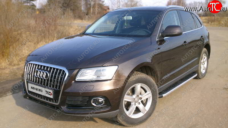 19 999 р. Алюминиевые порожки для ног с пластиковой накладкой TCC Tюнинг Audi Q5 8R дорестайлинг (2008-2012) (серый)  с доставкой в г. Тамбов