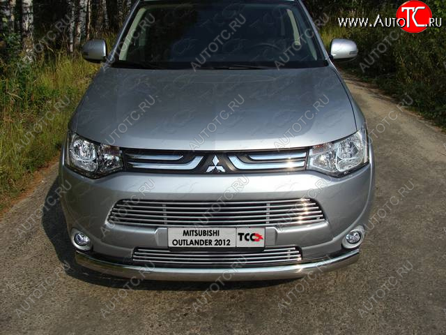 7 699 р. Верхняя декоративная вставка решетки радиатора ТСС Тюнинг  Mitsubishi Outlander  GF (2012-2014) дорестайлинг (d 12 мм)  с доставкой в г. Тамбов