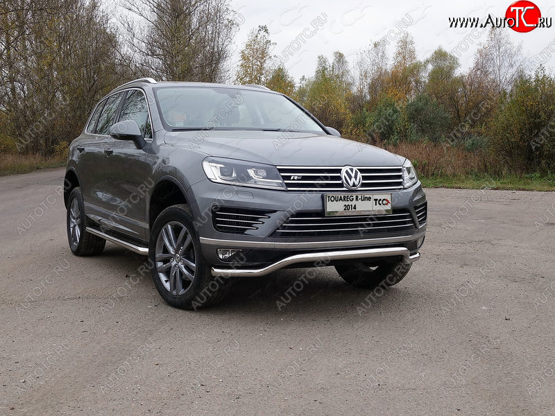 26 699 р. Защита передняя нижняя кенгурин 60,3 мм R-Line ТСС Тюнинг Volkswagen Touareg NF рестайлинг (2014-2018) (нержавейка)  с доставкой в г. Тамбов