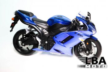 Модель мотоцикла Kawasaki Ninja ZX-6R Синего цвета масштаб 112  пм-00002228