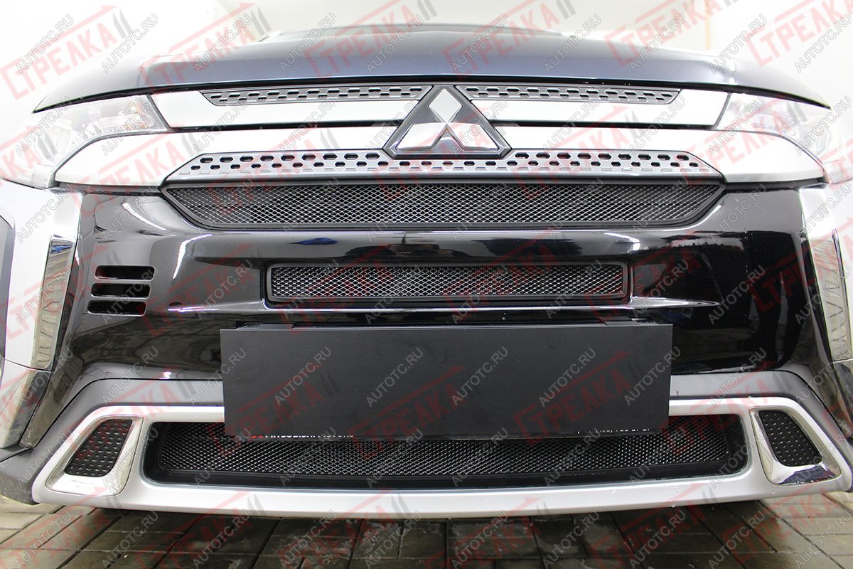 6 999 р. Защита радиатора (3 части с парктроником) Стрелка11 Стандарт  Mitsubishi Outlander  GF (2018-2022) 3-ий рестайлинг (черная)  с доставкой в г. Тамбов