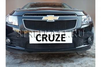 Зимняя заглушка решетки радиатора (верх) Стрелка11 Chevrolet Cruze J305 хэтчбек дорестайлинг (2009-2012)  (черная)