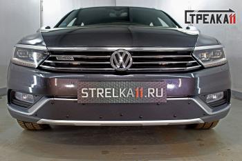 969 р. Зимняя заглушка решетки радиатора (Alltrack 2.0) (низ) Стрелка11 Volkswagen Passat B8 седан дорестайлинг (2015-2019) (черная)  с доставкой в г. Тамбов. Увеличить фотографию 1