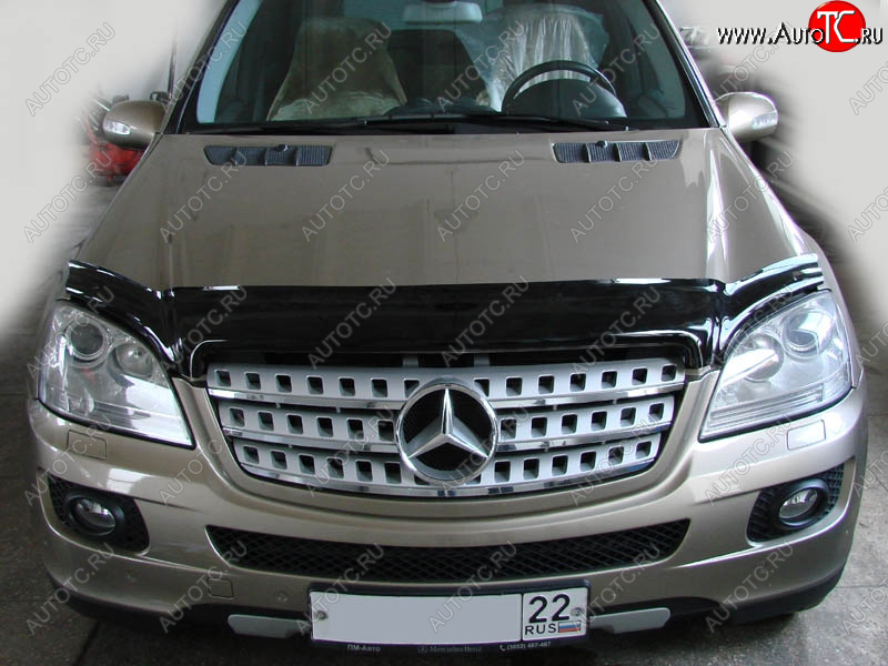 5 079 р. Дефлектор капота SIM Mercedes-Benz ML class W164 дорестайлинг (2005-2008)  с доставкой в г. Тамбов