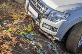 38 999 р. Бампер передний силовой РИФ Mitsubishi Pajero 4 V90 дорестайлинг (2006-2011) (Под площадку для лебёдки RIFPJR-30000 с защитой радиатора)  с доставкой в г. Тамбов. Увеличить фотографию 5