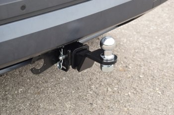 15 189 р. Фаркоп Petroil Tuning (съемный квадрат)  Skoda Karoq  NU7 (2017-2025), Skoda Kodiaq  NU7 (2017-2021), Volkswagen Tiguan  Mk2 (2016-2022)  с доставкой в г. Тамбов. Увеличить фотографию 3