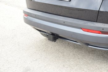 15 189 р. Фаркоп Petroil Tuning (съемный квадрат)  Skoda Karoq  NU7 (2017-2025), Skoda Kodiaq  NU7 (2017-2021), Volkswagen Tiguan  Mk2 (2016-2022)  с доставкой в г. Тамбов. Увеличить фотографию 5