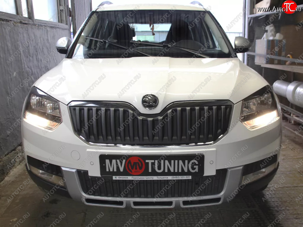 2 879 р. Заглушка решетки радиатора (верхняя, OUTDOOR) MV-Tuning  Skoda Yeti (2013-2018) (Неокрашенная)  с доставкой в г. Тамбов