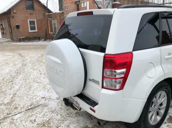 6 949 р. Пластиковый колпак запасного колеса SUZUKI (верхняя часть, 225/70/16)  Suzuki Grand Vitara ( FTB03 3 двери,  3TD62, TL52 5 дверей,  JT 5 дверей,  JT 3 двери,  JT) - Grand Vitara XL7 (неокрашенный)  с доставкой в г. Тамбов. Увеличить фотографию 13