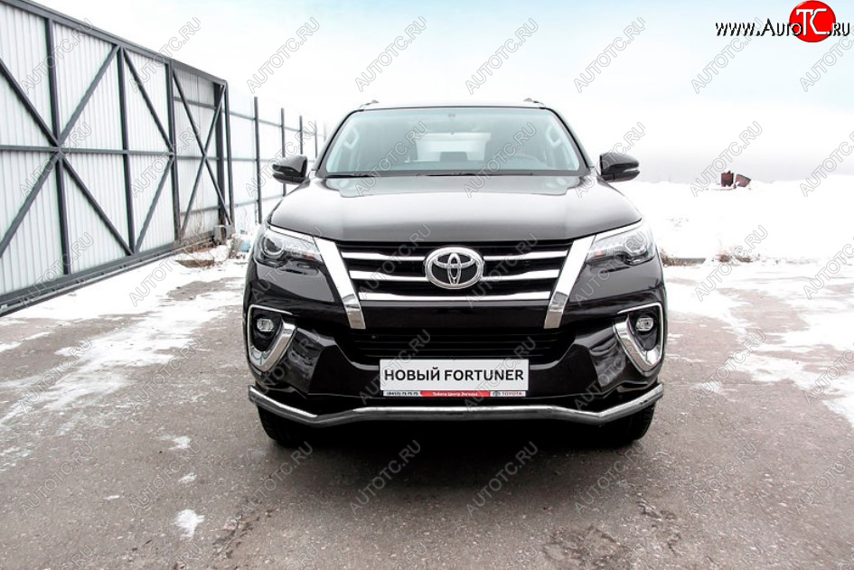 11 849 р. Защита переднего бампера Slitkoff (Ø 57 мм, волна).  Toyota Fortuner  AN160 (2015-2020) дорестайлинг (Сталь с полимерным покрытием. Цвет: серебристый)  с доставкой в г. Тамбов