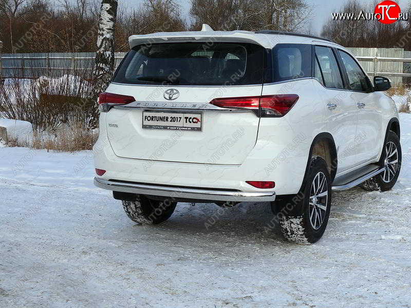 24 099 р. Защита заднего бампера (овальная) ТСС(нержавейка d 75х42 мм) Toyota Fortuner AN160 дорестайлинг (2015-2020)  с доставкой в г. Тамбов