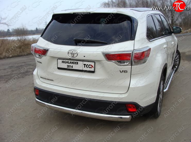 24 999 р. Защита заднего бампера (овальная) ТСС (нержавейка d75х42 мм)  Toyota Highlander  XU50 (2013-2017) дорестайлинг  с доставкой в г. Тамбов