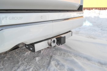 16 519 р. Фаркоп Petroil Tuning (съемный квадрат)  Toyota Land Cruiser  J300 (2021-2025) дорестайлинг (с нержавеющей накладкой)  с доставкой в г. Тамбов. Увеличить фотографию 4