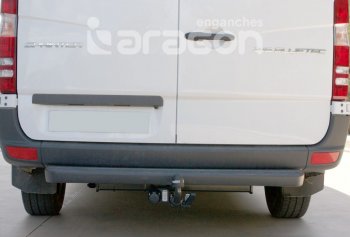 12 299 р. Фаркоп Aragon. (шар S)  Mercedes-Benz Sprinter ( W906,  W910) (2006-2024), Volkswagen Crafter  1 (2006-2017)  с доставкой в г. Тамбов. Увеличить фотографию 7