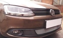 Сетка на бампер Russtal (хром) Volkswagen Jetta A6 седан дорестайлинг (2011-2015)