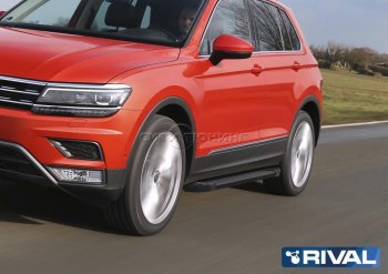 9 499 р. Порожки для ног Rival  Volkswagen Tiguan  Mk2 (2016-2022) дорестайлинг, рестайлинг (Чёрные)  с доставкой в г. Тамбов. Увеличить фотографию 4