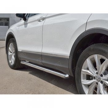 16 299 р. Защита порогов из круглой трубы диаметром 63 мм Russtal v3  Volkswagen Tiguan  Mk2 (2016-2020) дорестайлинг  с доставкой в г. Тамбов. Увеличить фотографию 2